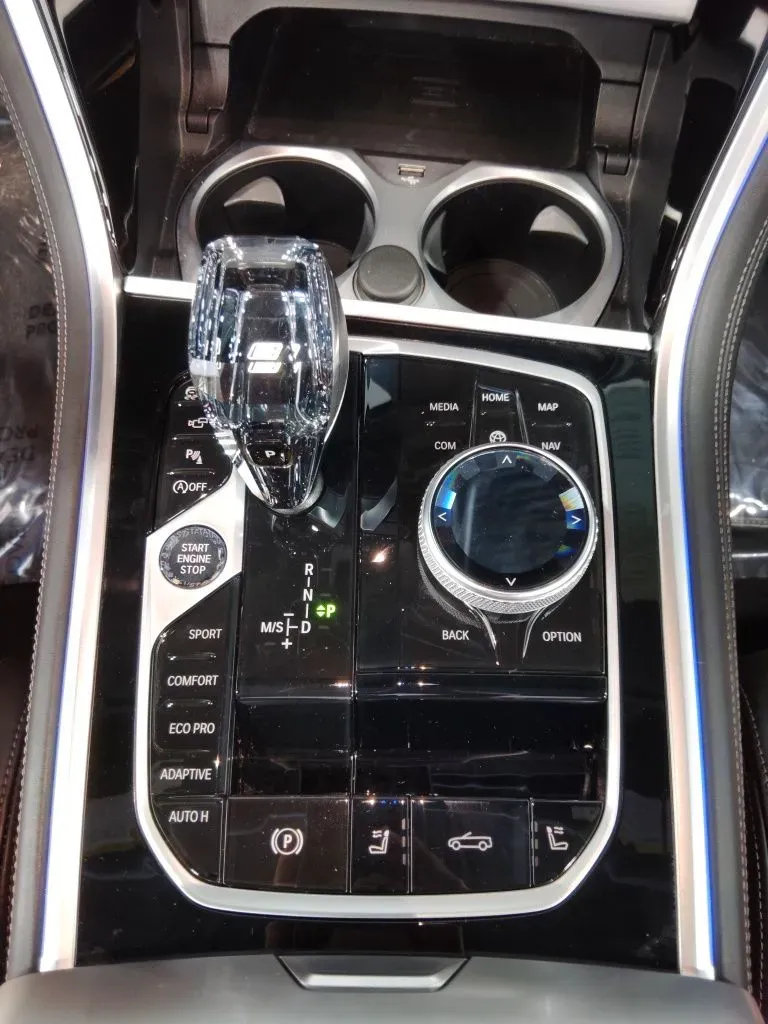 2024 BMW 8 Series M850i - Photo 18