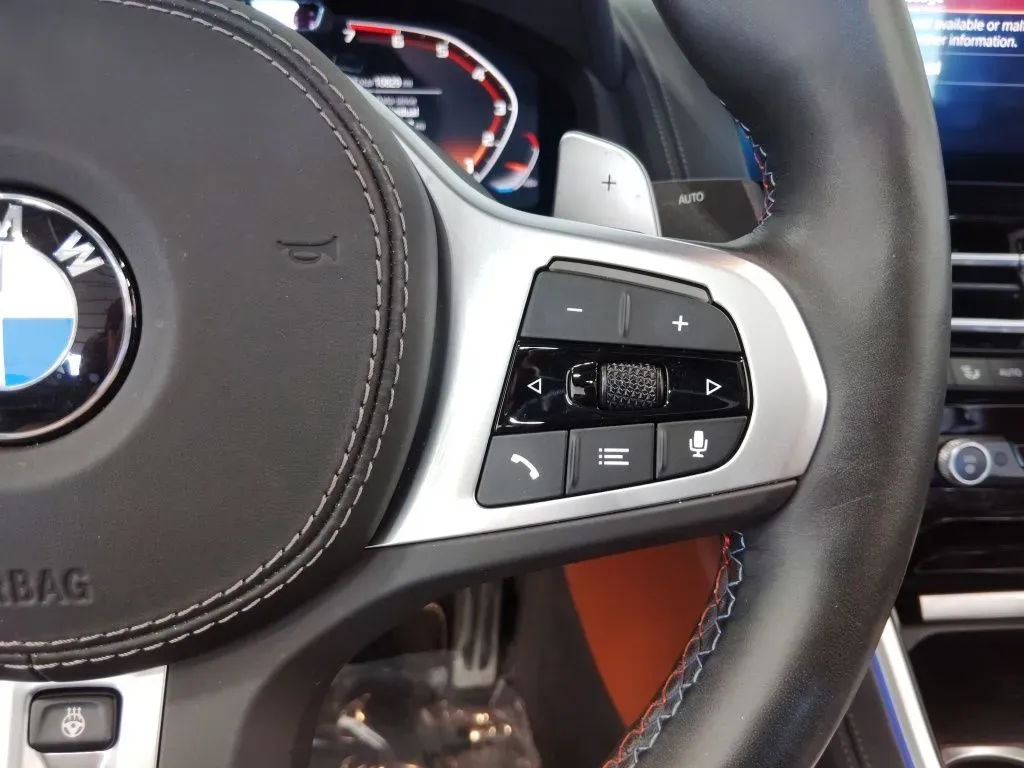 2024 BMW 8 Series M850i - Photo 15