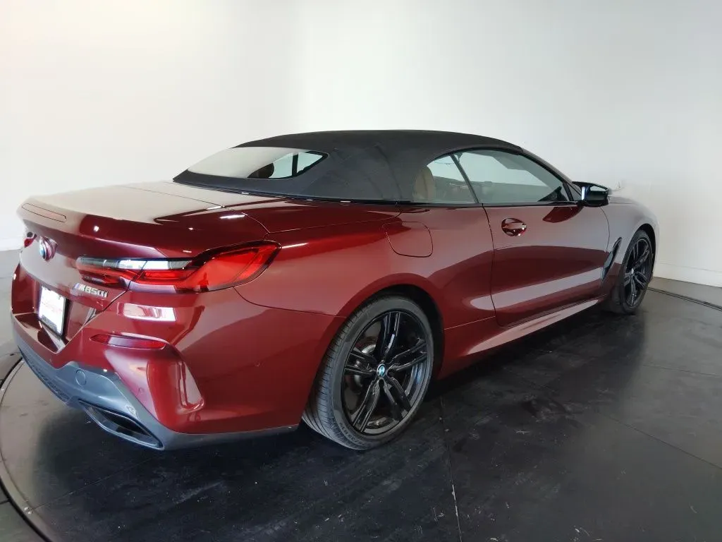 2024 BMW 8 Series M850i - Photo 5