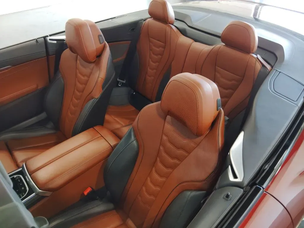 2024 BMW 8 Series M850i - Photo 12