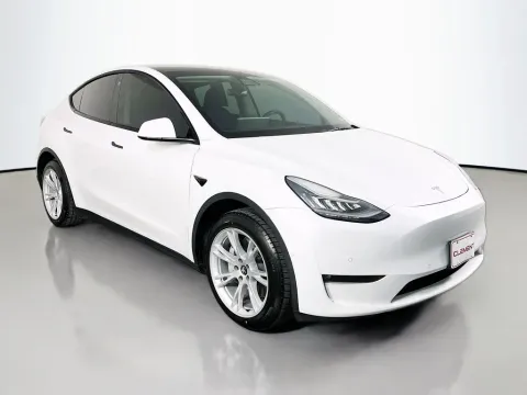 Another view of 2021 Tesla Model Y Long Range for sale in St. Charles, MO at Clement Supercenter