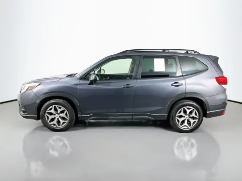 More photos of 2022 Subaru Forester Premium at Clement Supercenter, MO