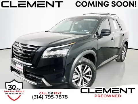 Black 2023 Nissan Pathfinder SL for sale in St. Charles, MO