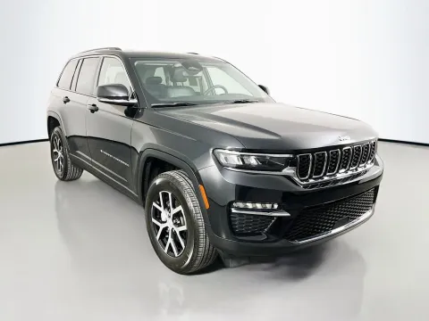 Another view of 2023 Jeep Grand Cherokee Limited for sale in St. Charles, MO at Clement Supercenter