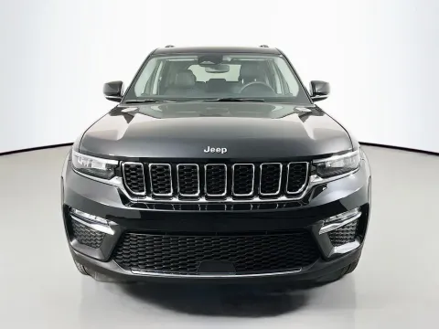 Another view of 2023 Jeep Grand Cherokee Limited for sale in St. Charles, MO at Clement Supercenter