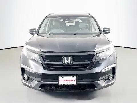 Photos of 2022 Honda Pilot Special Edition for sale in St. Charles, MO at Clement Supercenter