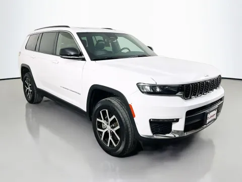 Another view of 2024 Jeep Grand Cherokee L Limited for sale in St. Charles, MO at Clement Supercenter