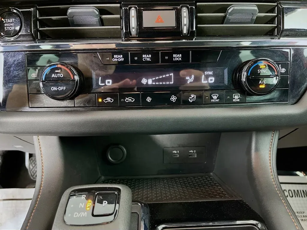 Nissan Pathfinder photo 20