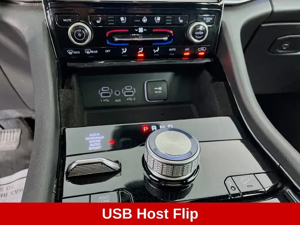 Jeep Grand Cherokee L photo 24