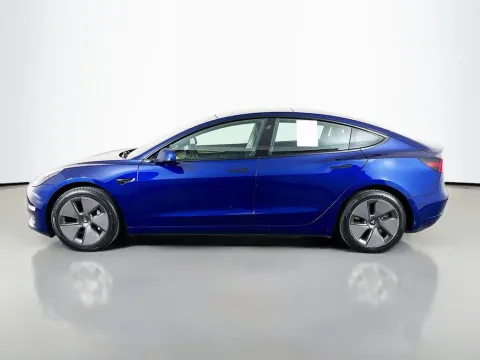 More photos of 2022 Tesla Model 3 Long Range at Clement Supercenter, MO