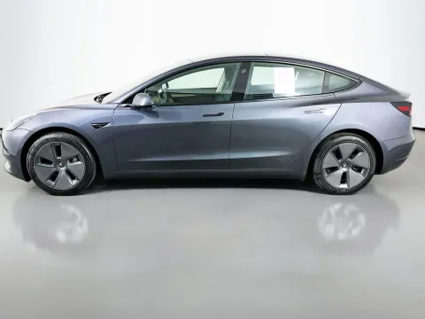 More photos of 2023 Tesla Model 3 at Clement Supercenter, MO