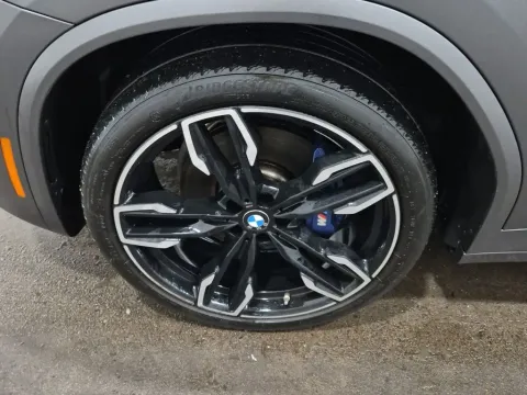 More photos of 2023 BMW X4 M40i at Clement Supercenter, MO