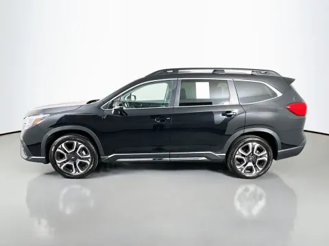 More photos of 2023 Subaru Ascent Limited at Clement Supercenter, MO
