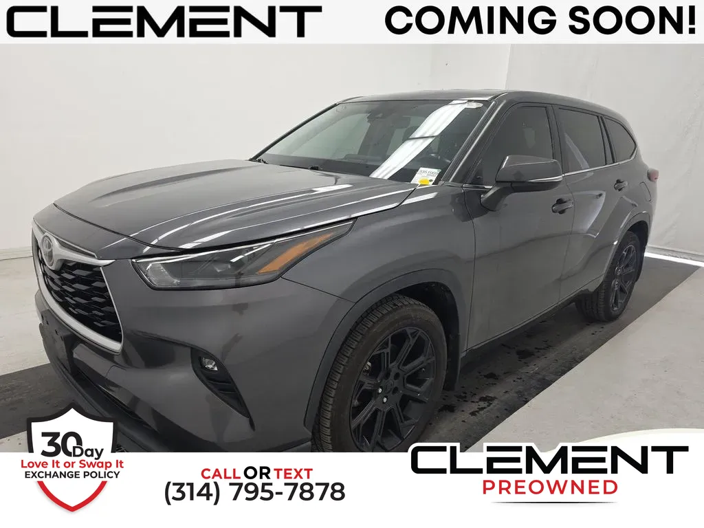 Gray 2023 Toyota Highlander LE for sale in St. Charles, MO