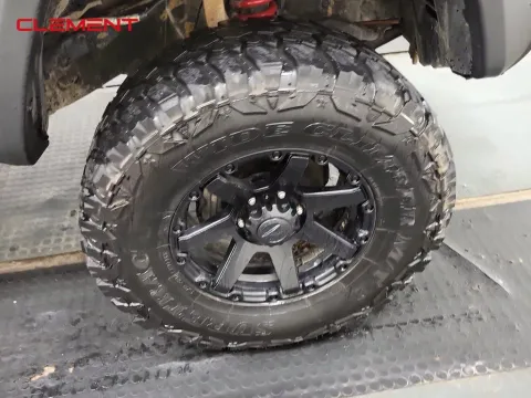 More photos of 2020 Toyota Tacoma TRD Pro at Clement Supercenter, MO