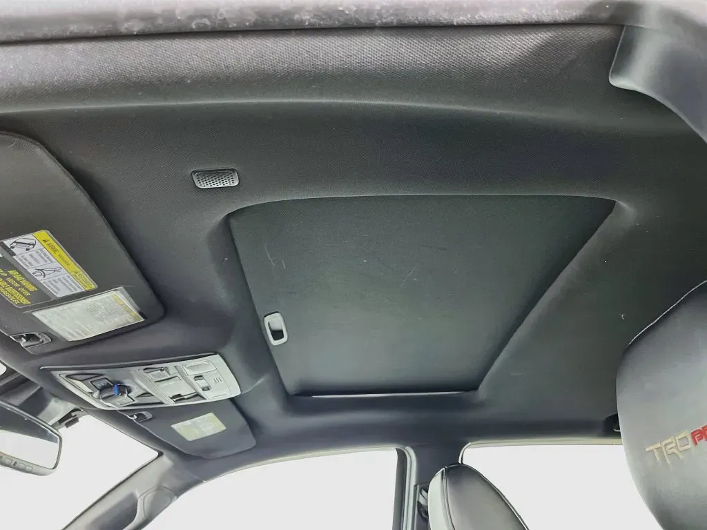 Toyota Tacoma photo 20