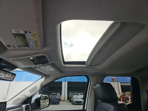 More photos of 2022 Toyota Tundra Limited at Clement Supercenter, MO