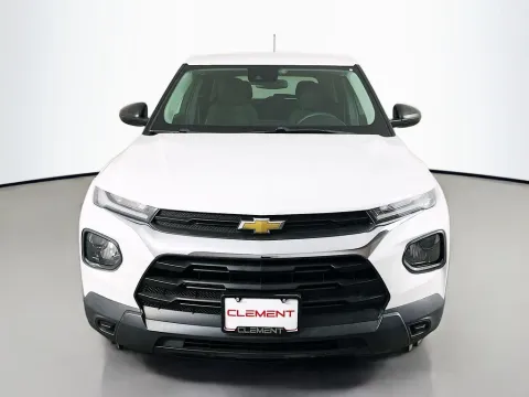 Photos of 2021 Chevrolet TrailBlazer LS for sale in St. Charles, MO at Clement Supercenter