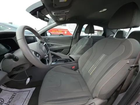 Another view of 2025 Hyundai Elantra SEL Sport for sale in St. Charles, MO at Clement Supercenter