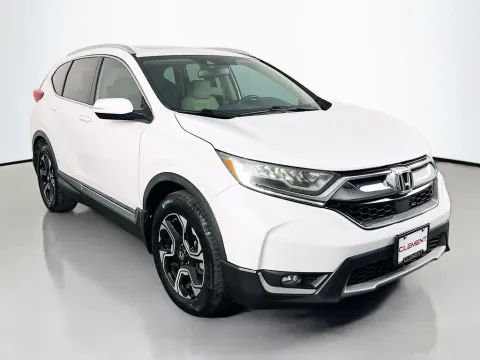 More photos of 2019 Honda CR-V Touring at Clement Supercenter, MO