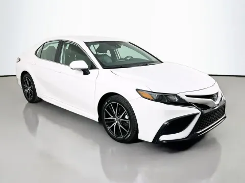 Another view of 2022 Toyota Camry SE for sale in St. Charles, MO at Clement Supercenter