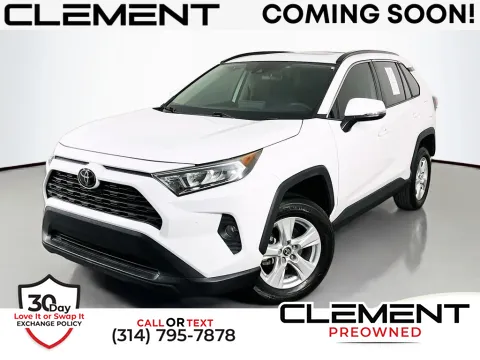 White 2019 Toyota RAV4 XLE for sale in St. Charles, MO