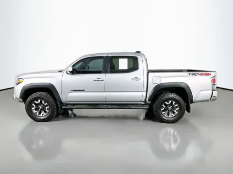 More photos of 2023 Toyota Tacoma TRD Off-Road at Clement Supercenter, MO