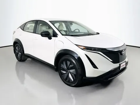More photos of 2023 Nissan Ariya ENGAGE+ e-4ORCE at Clement Supercenter, MO