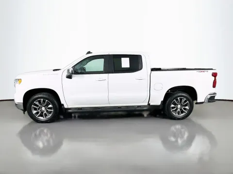 More photos of 2023 Chevrolet Silverado 1500 LT at Clement Supercenter, MO