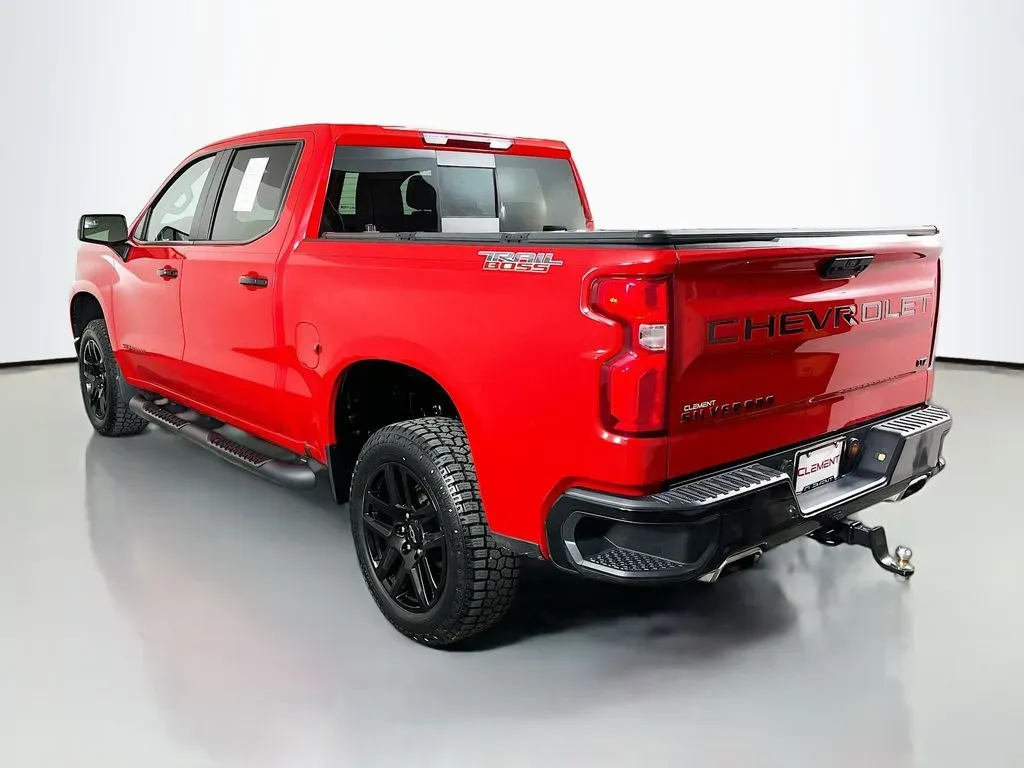 2024 Chevrolet Silverado 1500 LT Trail Boss - Photo 9