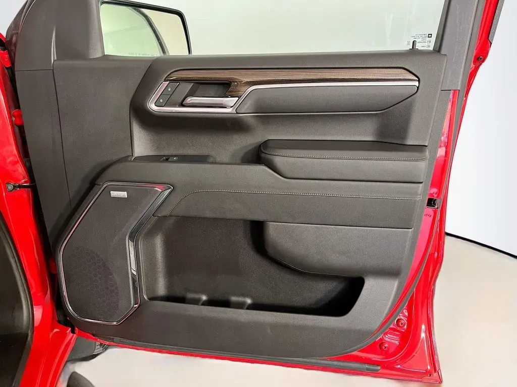 2024 Chevrolet Silverado 1500 LT Trail Boss - Photo 37