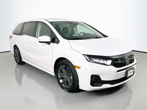 More photos of 2025 Honda Odyssey Touring at Clement Supercenter, MO