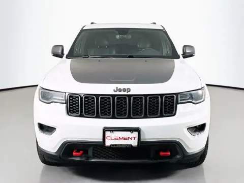Photos of 2018 Jeep Grand Cherokee Trailhawk for sale in St. Charles, MO at Clement Supercenter