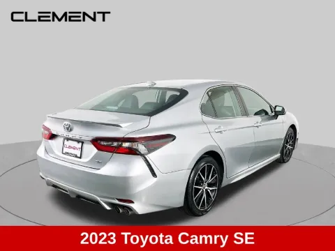 More photos of 2023 Toyota Camry SE at Clement Supercenter, MO