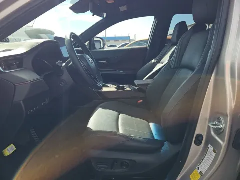 Another view of 2023 Toyota Venza Limited for sale in St. Charles, MO at Clement Supercenter