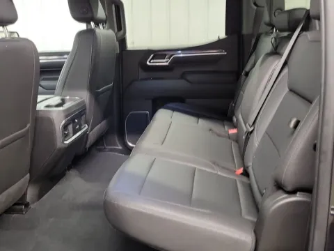 More photos of 2022 Chevrolet Silverado 1500 LTZ at Clement Supercenter, MO