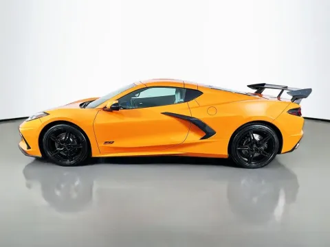 More photos of 2023 Chevrolet Corvette Stingray at Clement Supercenter, MO