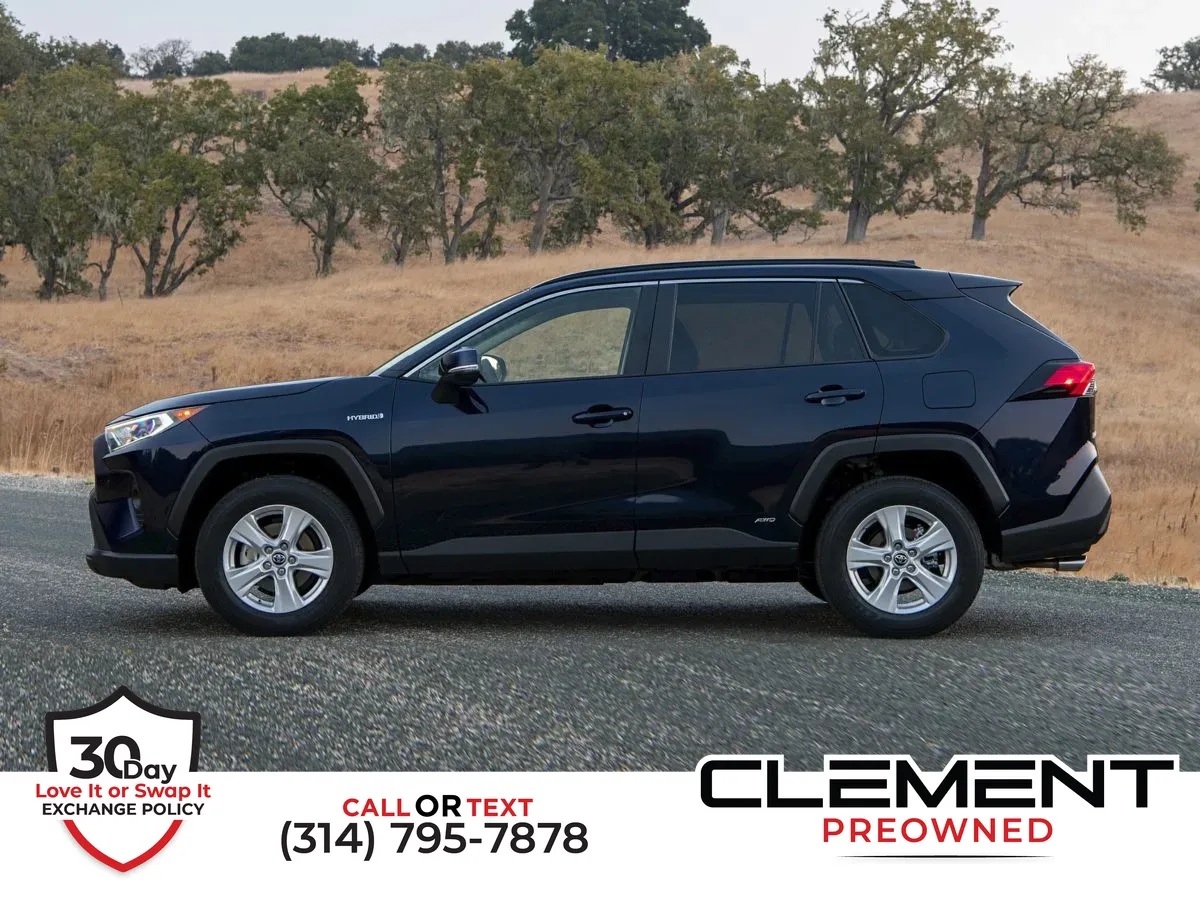 2022 Toyota RAV4 Hybrid LE for sale in St. Charles, MO