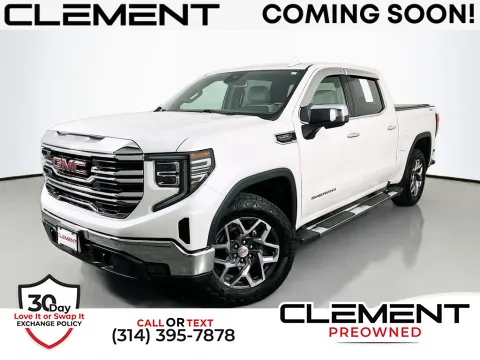 White 2022 GMC Sierra 1500 SLT for sale in St. Charles, MO