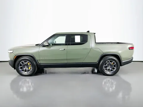 More photos of 2022 Rivian R1T Launch Edition at Clement Supercenter, MO