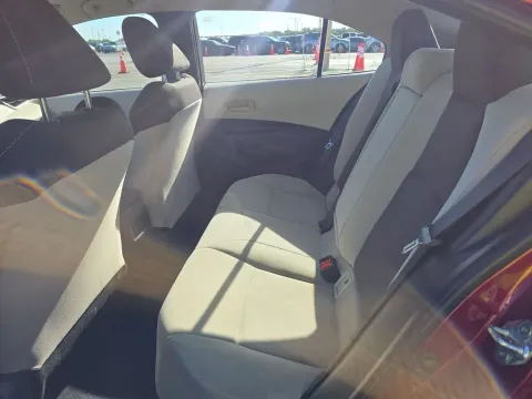 More photos of 2022 Toyota Corolla LE at Clement Supercenter, MO