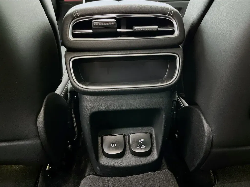 Genesis GV80 photo 32