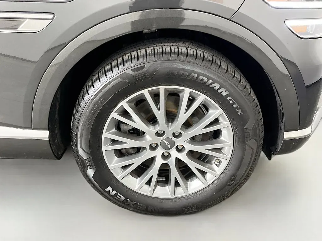 Genesis GV80 photo 37
