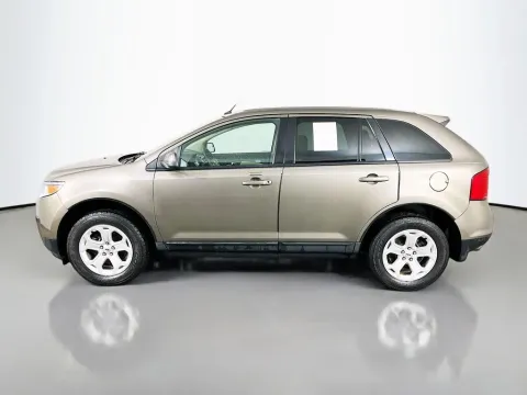 More photos of 2014 Ford Edge SEL at Clement Supercenter, MO
