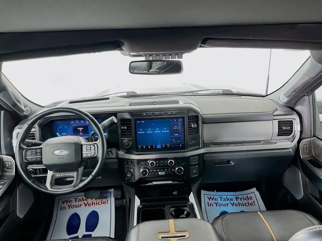 Ford F-250SD photo 35
