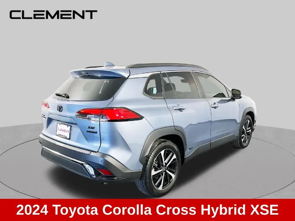 Toyota Corolla Cross photo 5