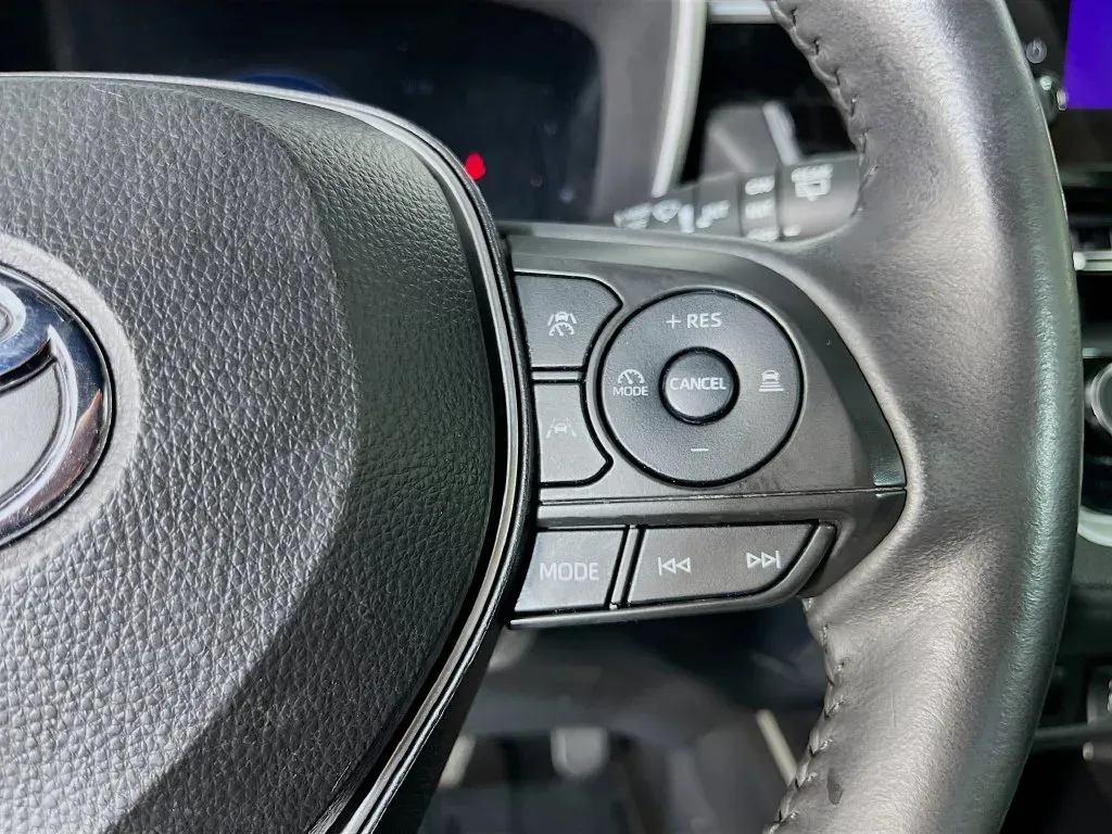 Toyota Corolla Cross photo 15