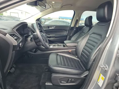 Another view of 2024 Ford Edge SEL for sale in St. Charles, MO at Clement Supercenter