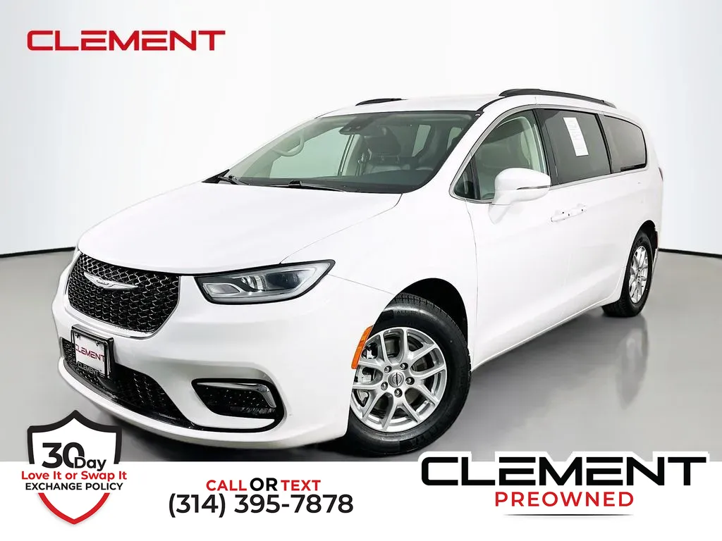 White 2022 Chrysler Pacifica Touring L for sale in St. Charles, MO