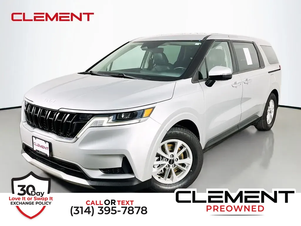 Silver 2022 Kia Carnival LXS for sale in St. Charles, MO